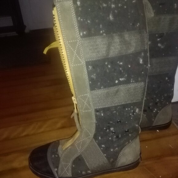 Sorel Boots Suede and Wool - Picture 2 of 8